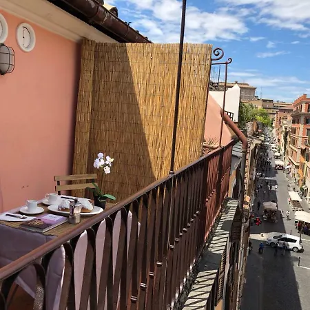 Borgo Pio Apartment *
